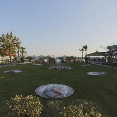 Glenn Hotel & Beach