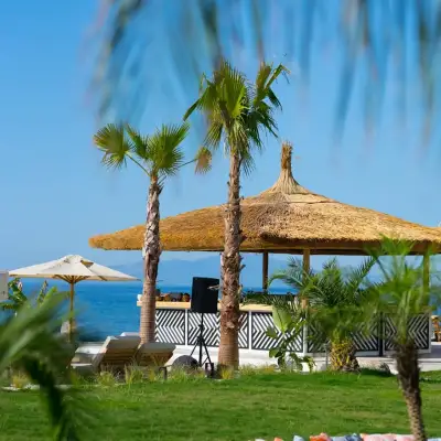 Glenn Hotel & Beach