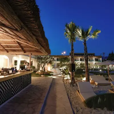 Glenn Hotel & Beach