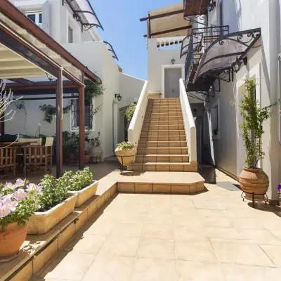 Guesthouse Niriides