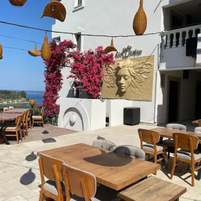 Hotel Carina