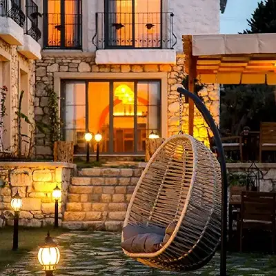 Huzurla Otel