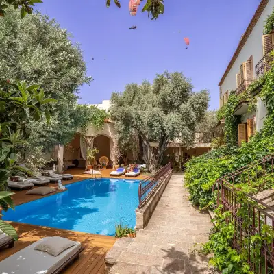 Jade Residence, Adult Only
