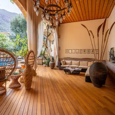 Jade Residence, Adult Only