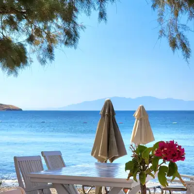 Kefi Beach & Suites