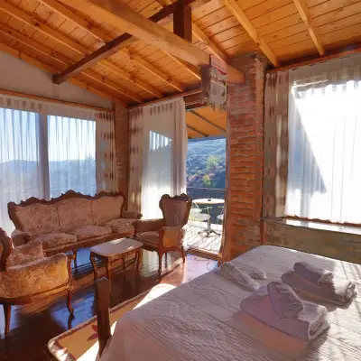 Kırkınca Dağ Evleri