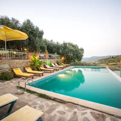 Kırkınca Dağ Evleri