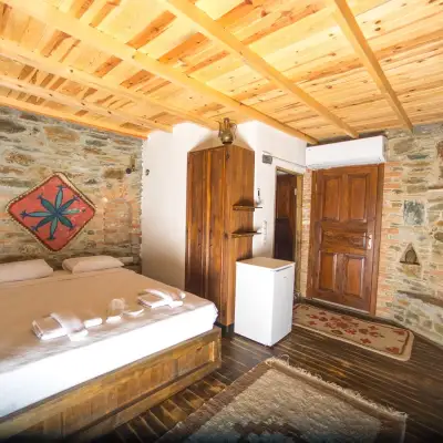 Kırkınca Dağ Evleri