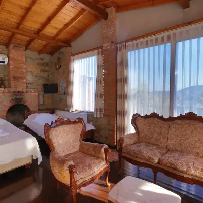 Kırkınca Dağ Evleri