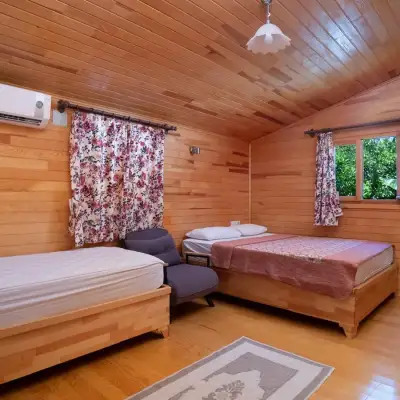 Lemon Garden Lodge