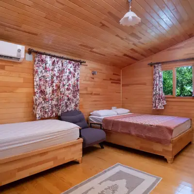 Lemon Garden Lodge