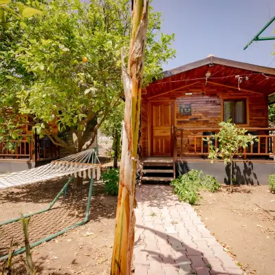 Lemon Garden Lodge
