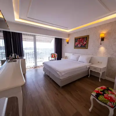 Assos Longevity Hotel