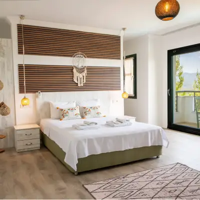 Lu-ix Hotel & Suites