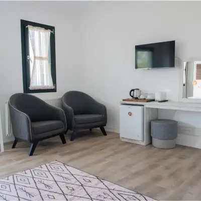 Lu-ix Hotel & Suites