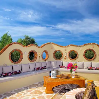 Mandarin & Mango Hotel,+12