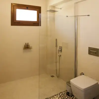 Mandarin & Mango Hotel,+12