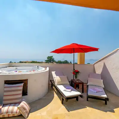 Mandarin & Mango Hotel,+12