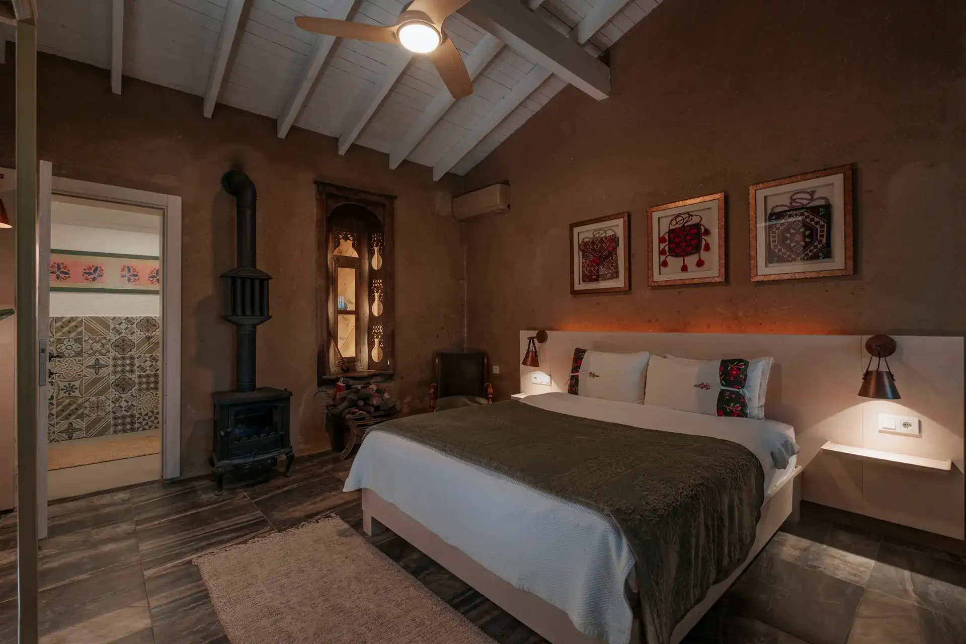 Özel Bahçeli Jakuzili Manej Suite Özel Bahçeli Jakuzili Manej Suite