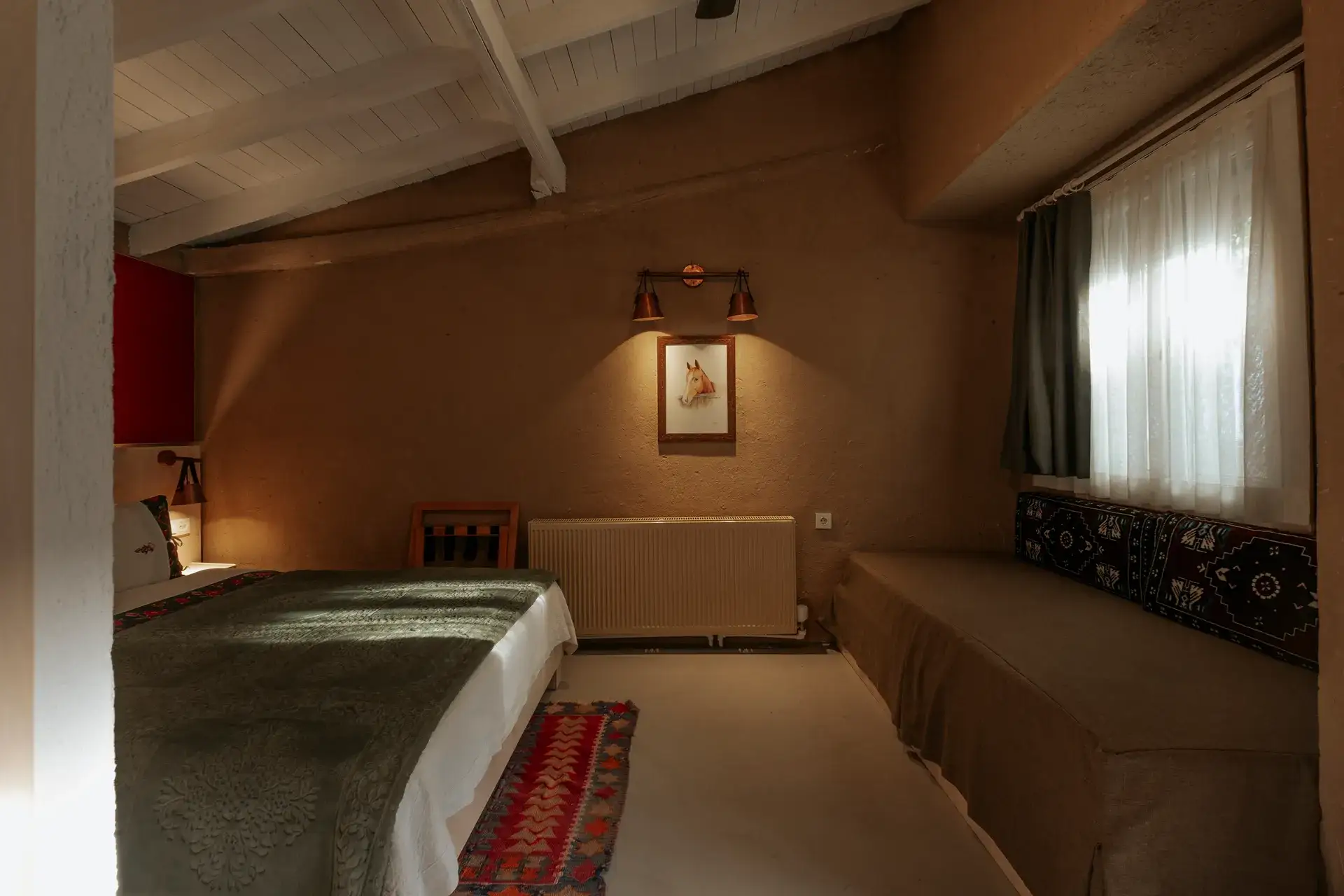 Deluxe Manej Oda Deluxe Manej Oda