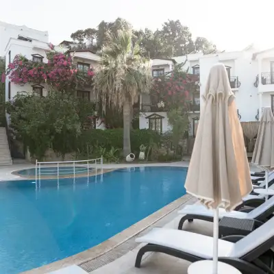 Mare Garden Hotel