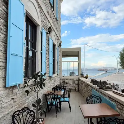 Marina Yeni Foça Hotel
