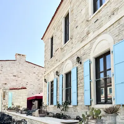 Marina Yeni Foça Hotel