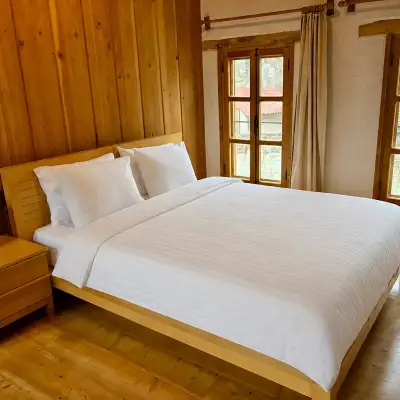 Menekşe Evi