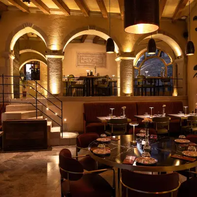 MillStone Cave Suites