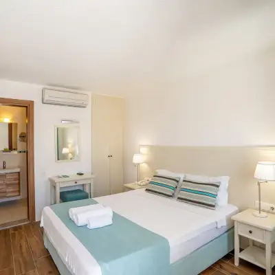 Big Posedion Hotel