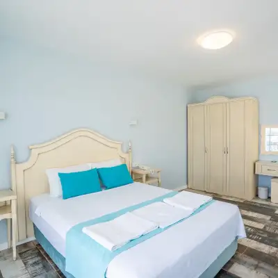 Big Posedion Hotel