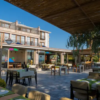 Ra Hotel - Altınova