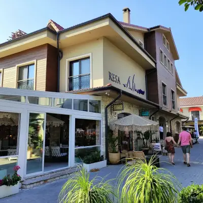 Resa Hotel