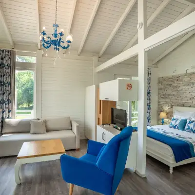 Saklı Göl Evleri Glamping Resort