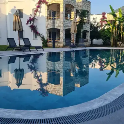 Sun Garden Apart