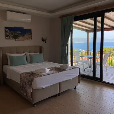 Suna House Hotel