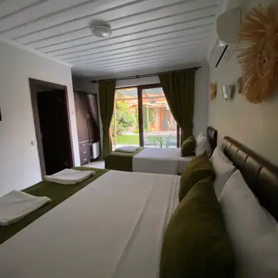 Suna House Hotel