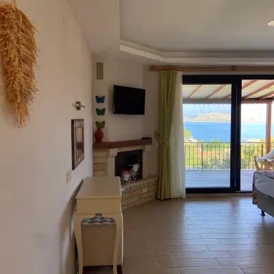 Suna House Hotel
