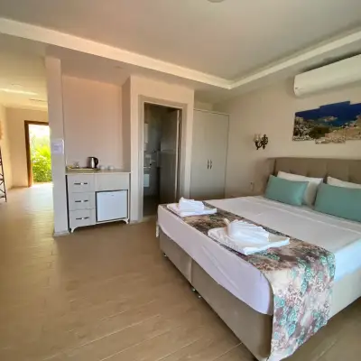 Suna House Hotel