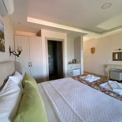 Suna House Hotel