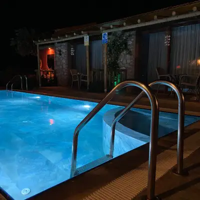 Suna House Hotel