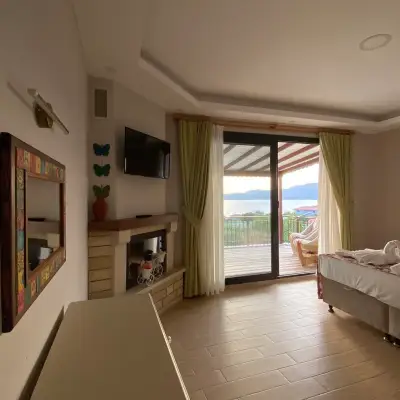 Suna House Hotel