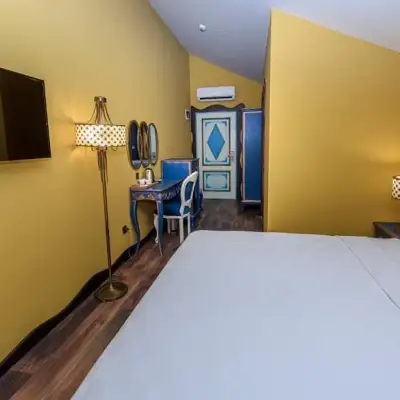 Tok Epik Hotel