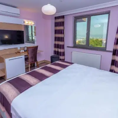Tok Epik Hotel