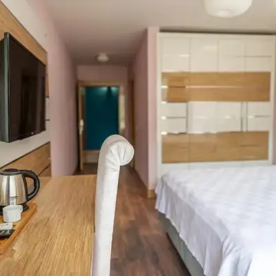 Tok Epik Hotel