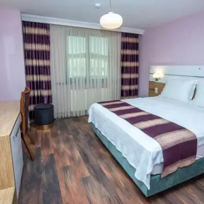 Tok Epik Hotel