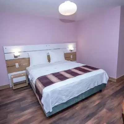 Tok Epik Hotel