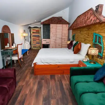 Tok Epik Hotel