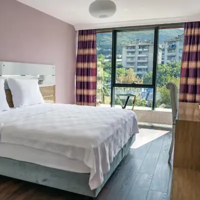 Tok Epik Hotel