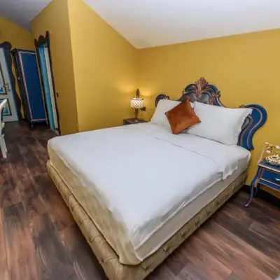 Tok Epik Hotel